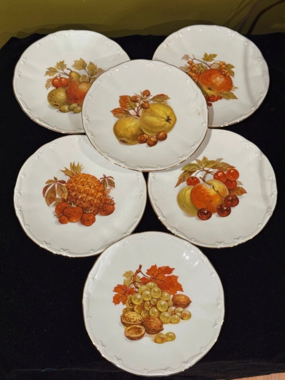 Rare 6 Bareuther Waldsassen Bavaria Fruit Gold Rim 7.75" Plates Set